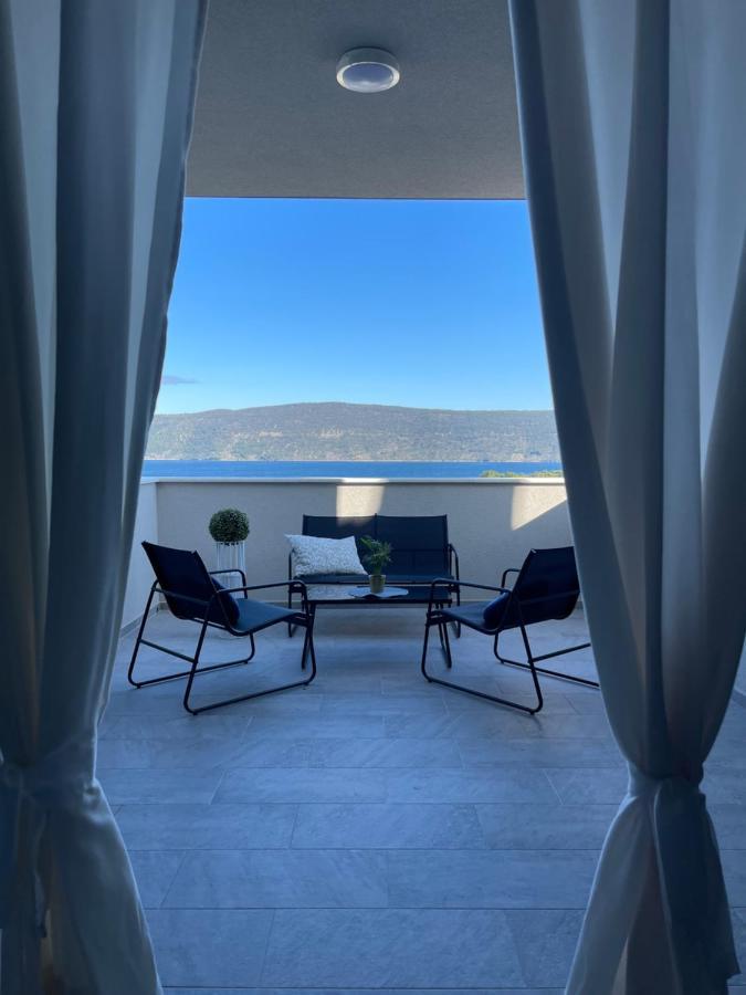 Villa Nika & Eva Cres Exteriör bild